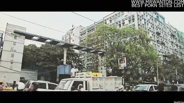 Beauty Kakima Hindi web series ep 2 urban street scene thumbnail