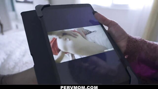 Jessica Ryan watches pervy mom POV porn on tablet, big tits ginger
