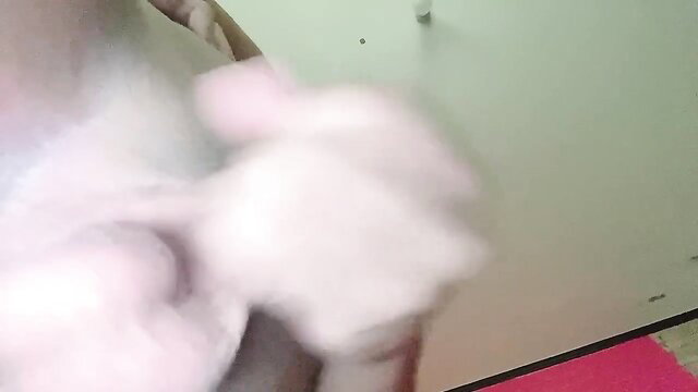 Angelo David blurred boobs tease in pink top, naughty amateur chat
