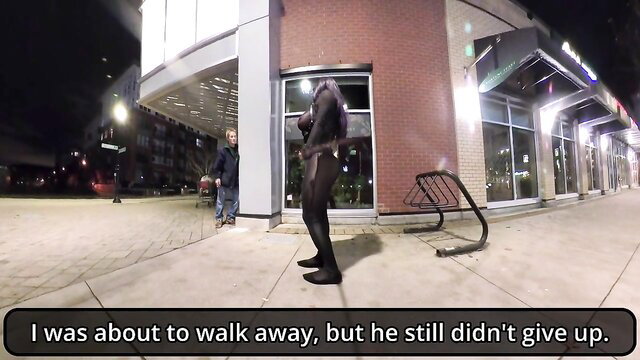 Curvy black crossdresser in tight leggings flirts with stranger outdoors