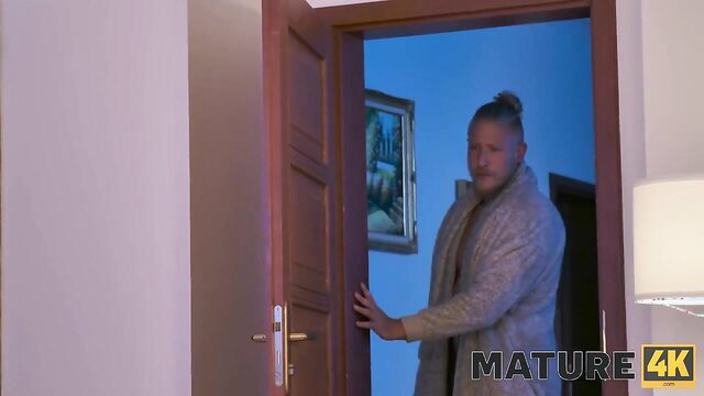 Aubrey Black in bathrobe at door, Wrong Door But Right Hole Mature4K