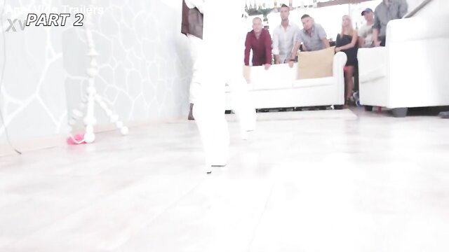 Crystal Greenvelle, Mai Thai & Jureka Del in Clockwork Nightmare extreme group scene