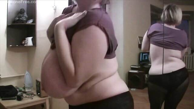 Ana Ukrainian busty mom lifts top showing huge pregnant tits