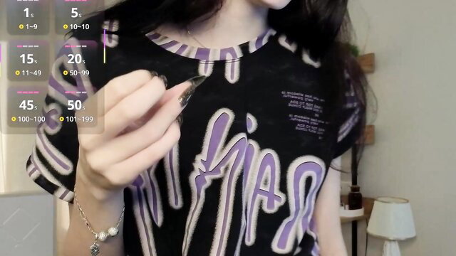 Angelicavotolato shy teen camgirl in purple top, natural 18 yo