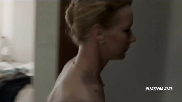 Sandra Huller nude side profile in Toni Erdmann sex scene