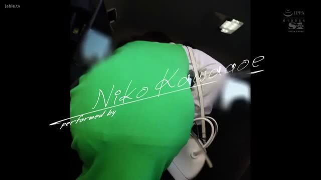Niko Kawagoe in tight green dress from SONE-150 JAV hotel date video
