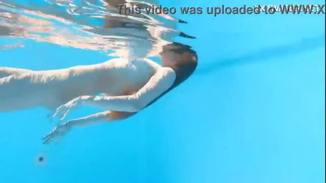 Ivi Rein nude underwater swimming in clear blue pool