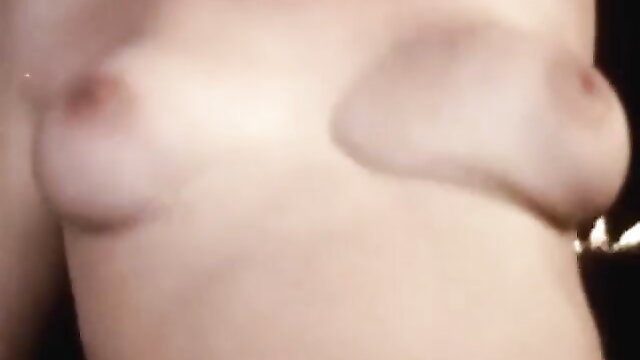 Bridgette curvy PAWG closeup tits bounce, vintage XXX thumbnail