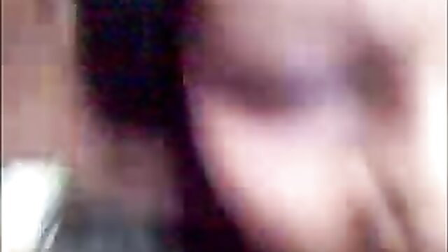 Blurry closeup of hot GF's face giving pro mind-blowing head
