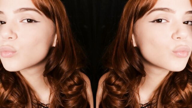MaimyNyan's hot twin selfies with kissy lips and red curls