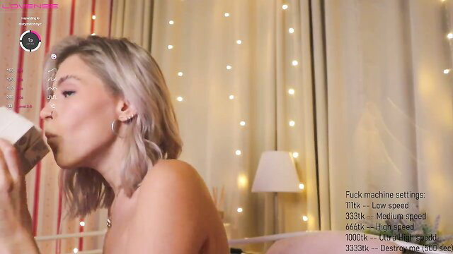 Annbarby blonde camgirl drinks milk nude fuck machine show