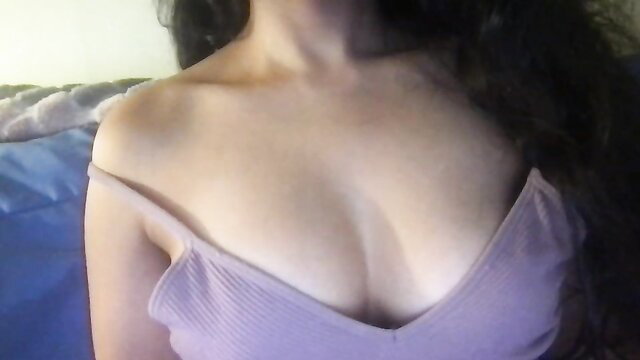 Lailayousef in sexy purple slip top, deep cleavage tease