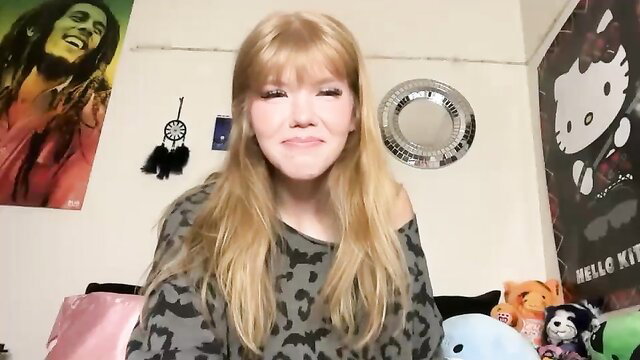 Sweetestcherry3 blonde cam girl smiling in leopard top, young tits tease