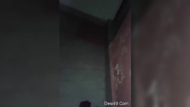 Desi cute girl tight pussy hard fucked in dim room