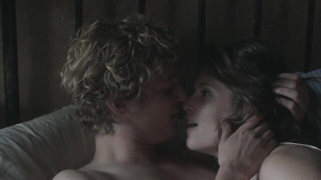 Gemma Arterton nude kissing passionately in bed - Gemma Bovery HD