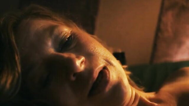 Jella Haase topless in emotional lesbian scene from Schwarze Schafe