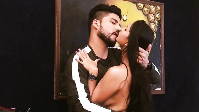 Neha desi beauty passionately kissing hunk boyfriend