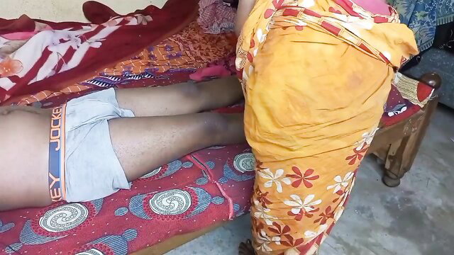 Indian bhabhi giving Thai massage in saree, doggy style sex
