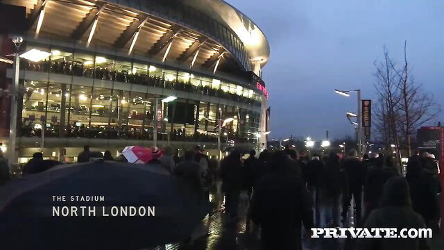 Sienna Day at rainy North London stadium, Elegant Sluts preview