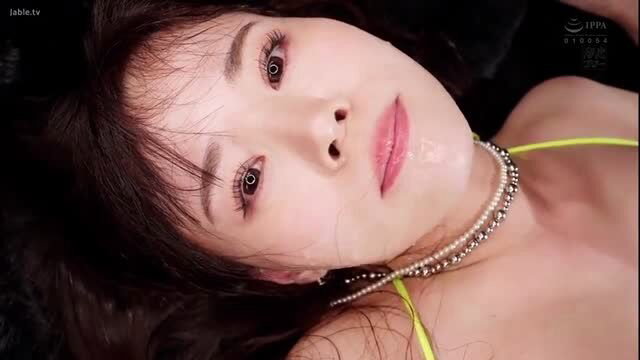 Rena Dan sultry closeup in yellow lingerie necklace, JAV MFYD-112