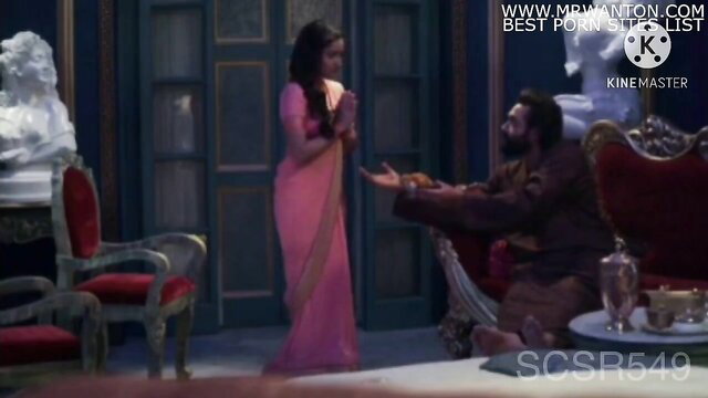 Juicy Desi woman in pink saree kneels before man in suit, Ultima porn