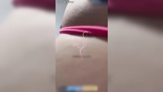 Indo hijab aunt toge montok big ass closeup tease