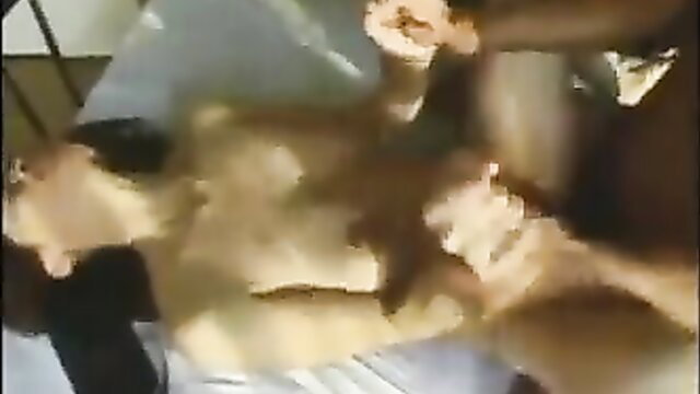Japanese mature woman fucked hard on bed in JAV amateur sex