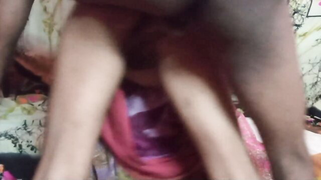 Indian bhabhi lifted leg fucked hard by devar on street watch online