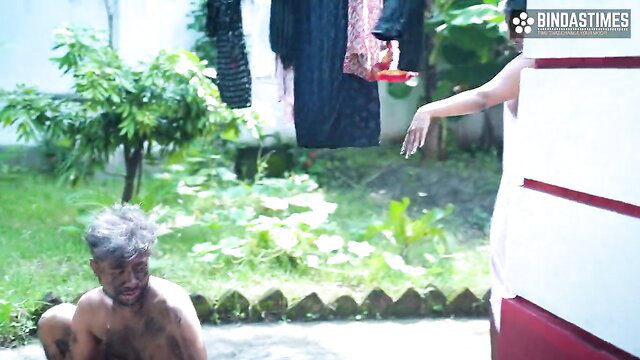 Indian Big Boobs Bhabhi Hardcore Outdoor Fuck Creampie Romance