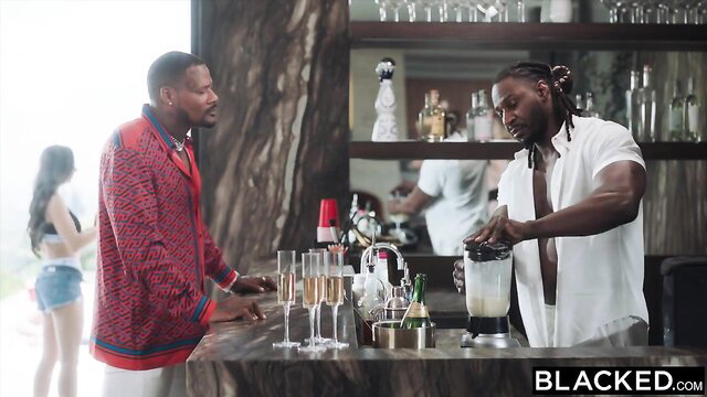 Serenity Cox BBC Groupsex Debut thumbnail muscular black men bar