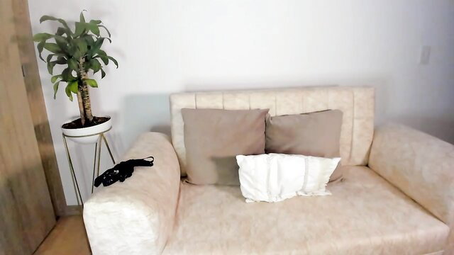Julianagreyx Latina 18 Brunette Big Boobs Teasing on Couch