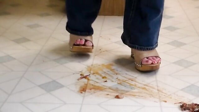 Hot milf in jeans and heels stepping in messy brown puddle crush